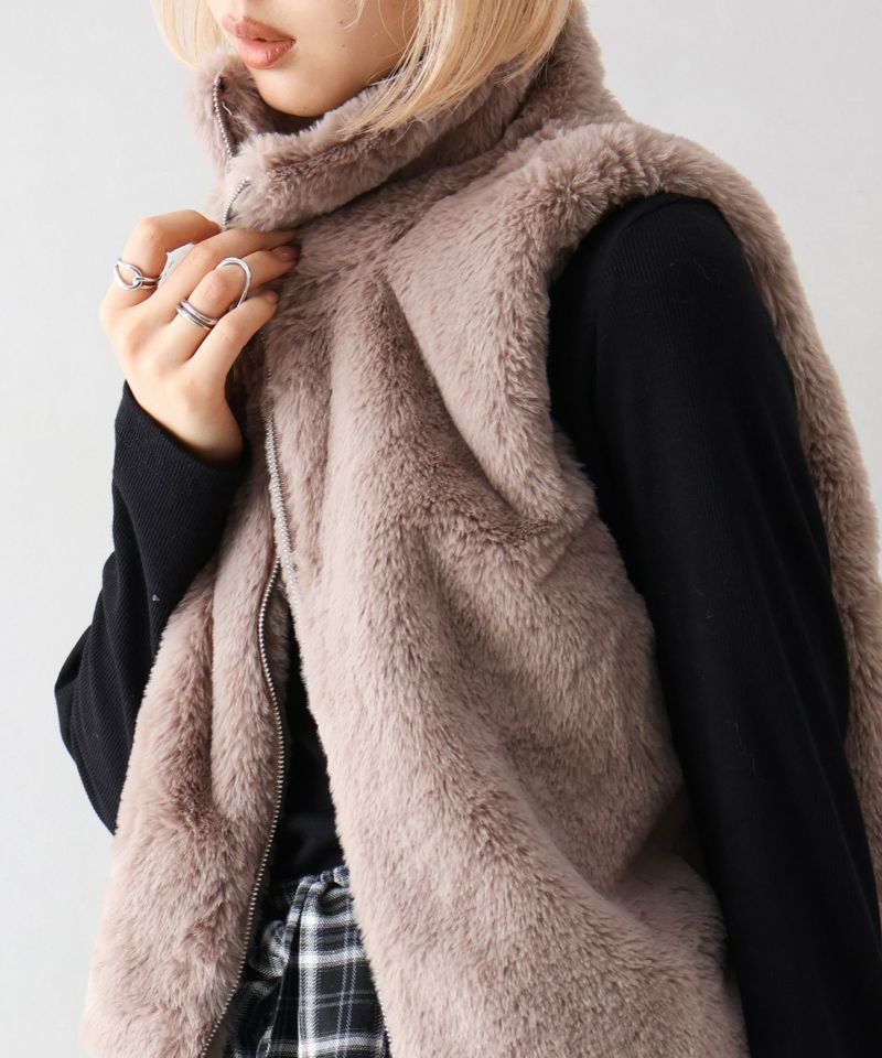 イヴサロモン　ラビットファー　ベスト　毛皮　ラパン　グラデーション　ドレープ イヴサロモン ラビットファー ベスト 毛皮 ラパン